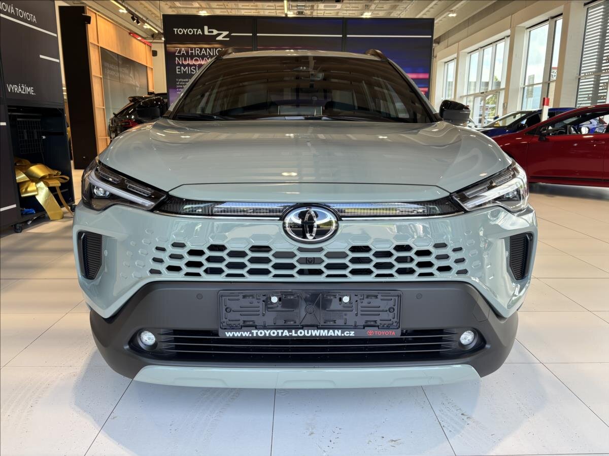 Toyota Corolla Cross SUV 2,0 l 131 kw