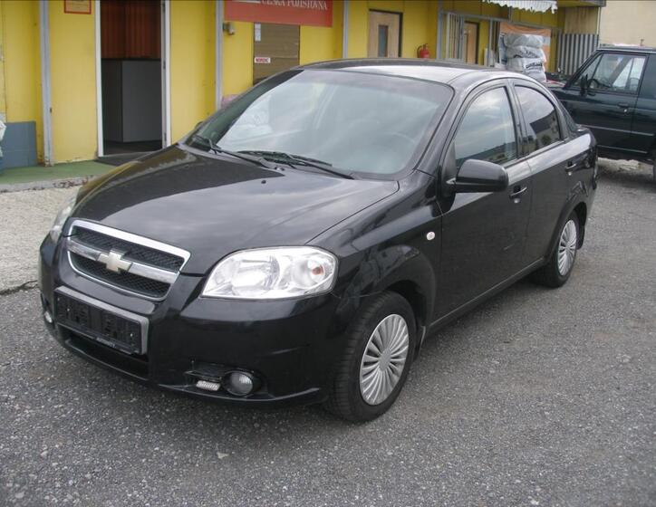 Chevrolet Aveo 1