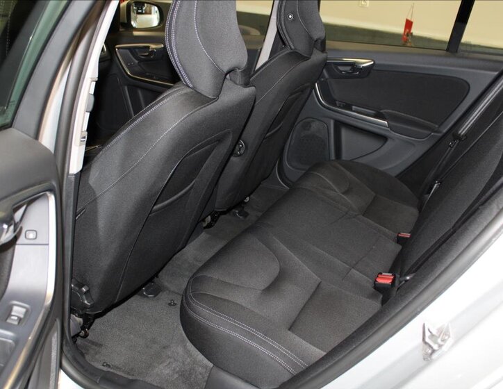 Volvo V60 Kombi 1,6 l 84 kw