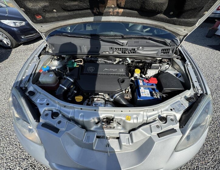 Lancia Y Hatchback 1,2 l 55 kw