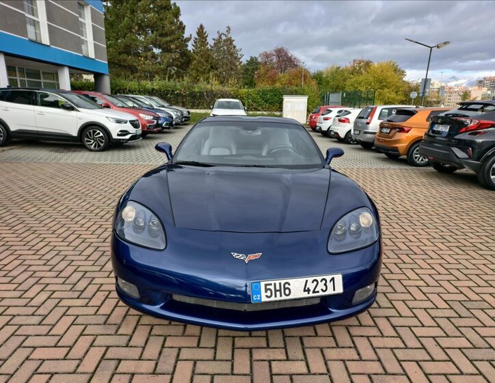 Chevrolet Corvette Kupé 6,0 l 298 kw