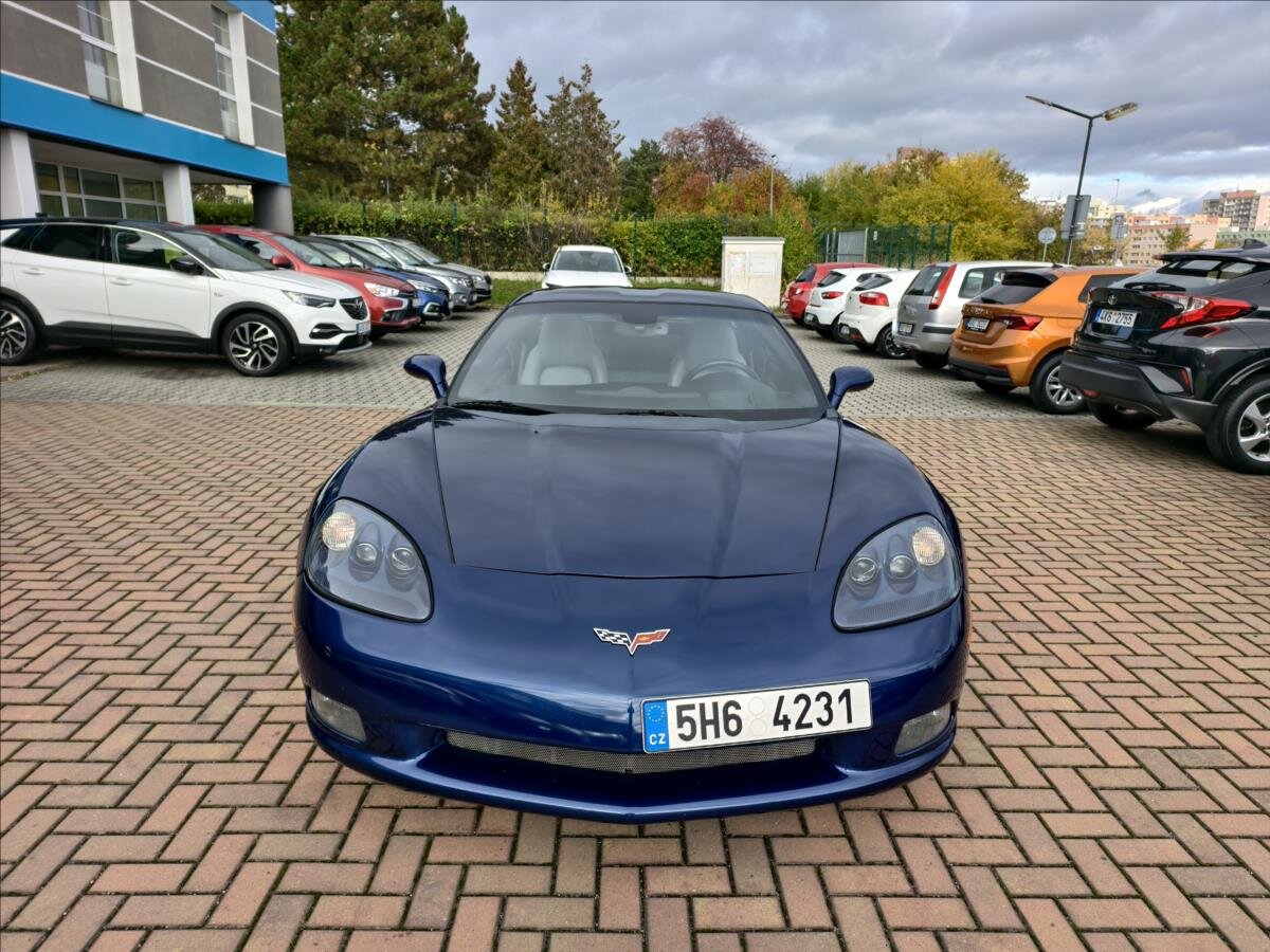 Chevrolet Corvette Kupé 6,0 l 298 kw