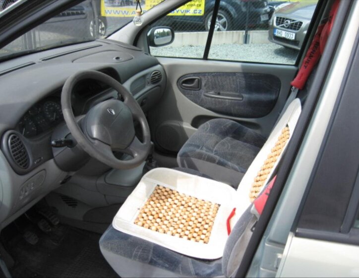 Renault Scénic Kombi 1,6 l 79 kw
