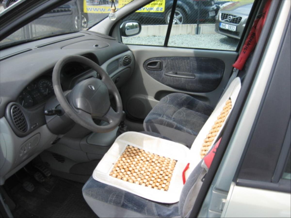 Renault Scénic Kombi 1,6 l 79 kw
