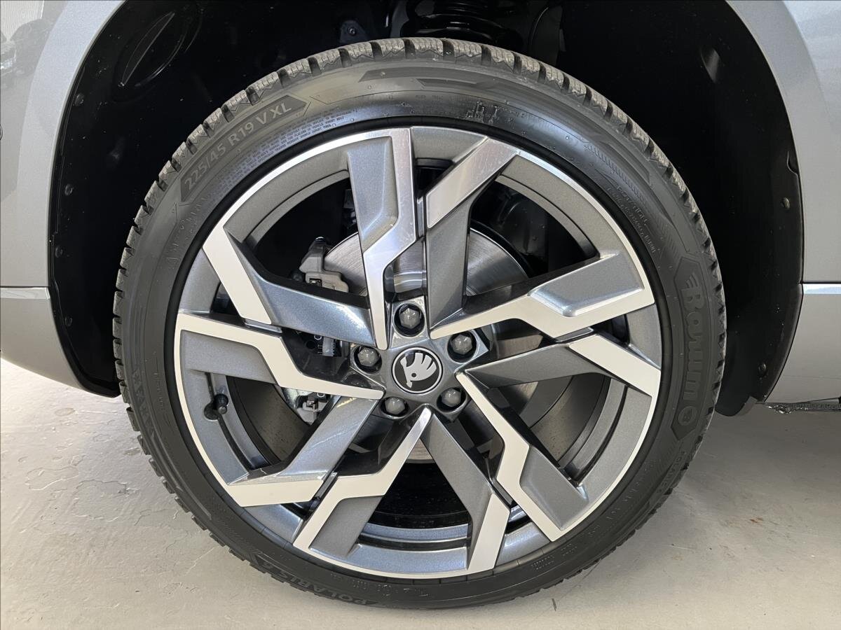 Škoda Karoq SUV 2,0 l 140 kw