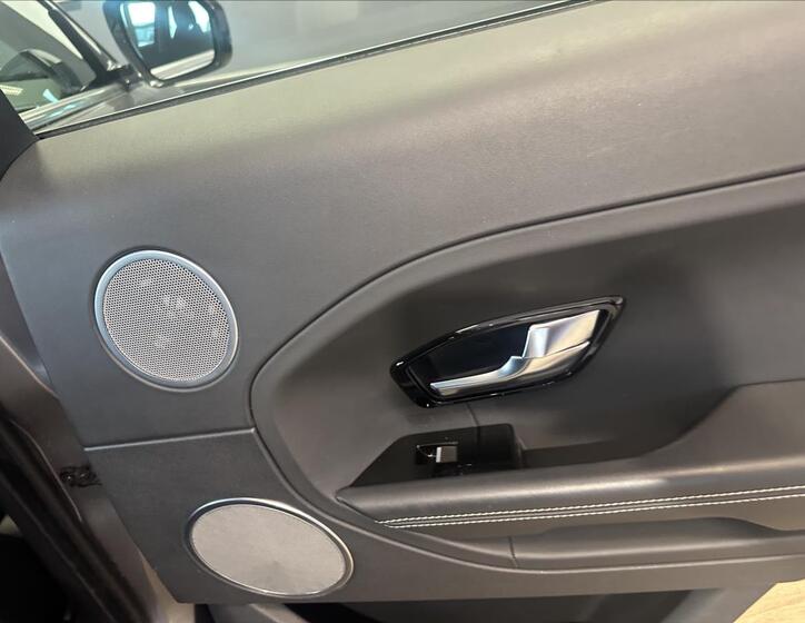 Land Rover Range Rover Evoque 22