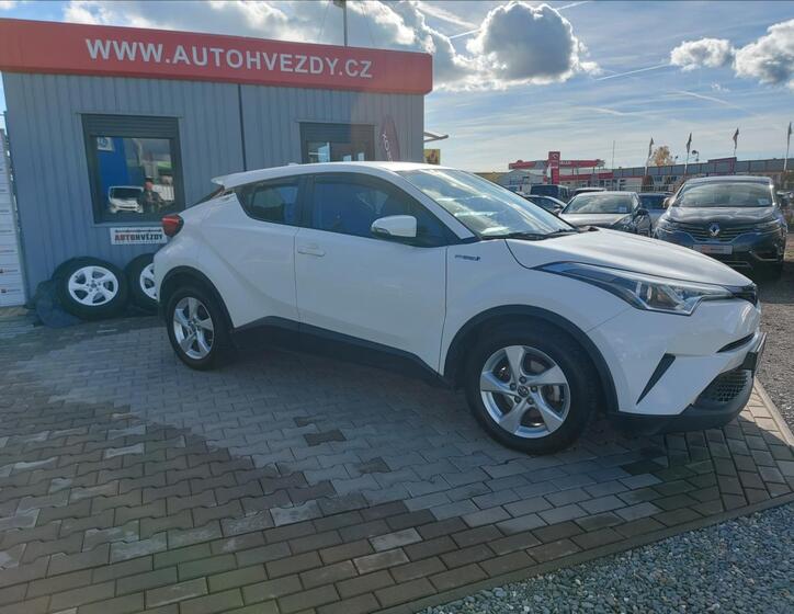 Toyota C-HR 1