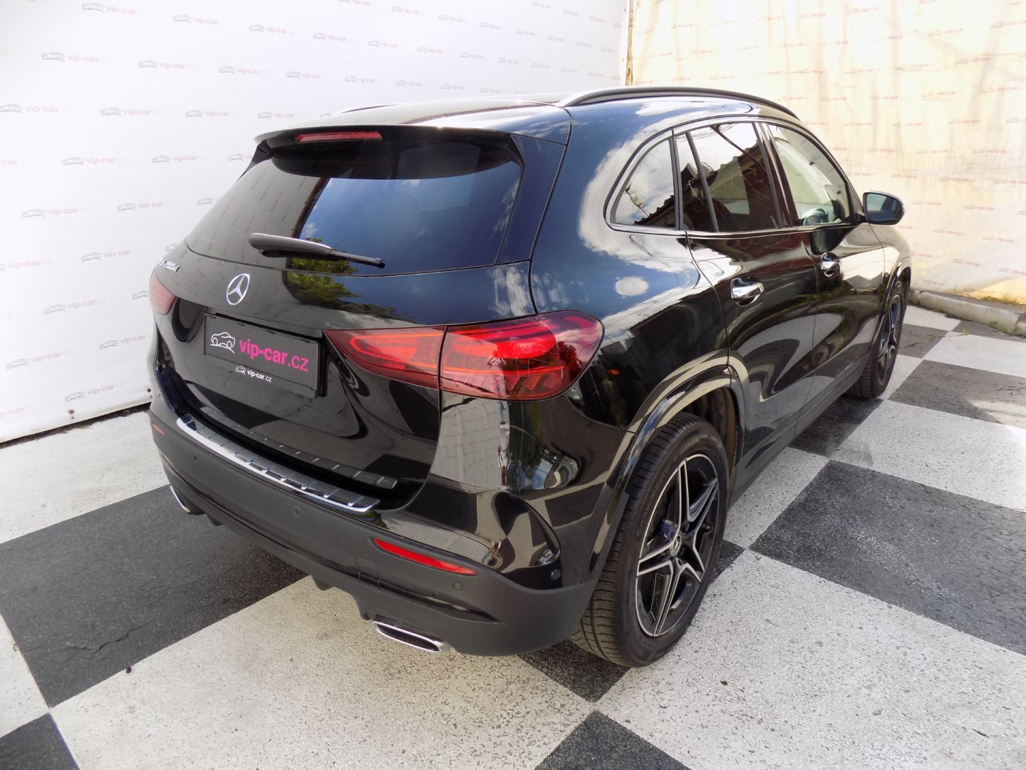 Mercedes-Benz GLA SUV / Terénní 2,0 l 110 kw