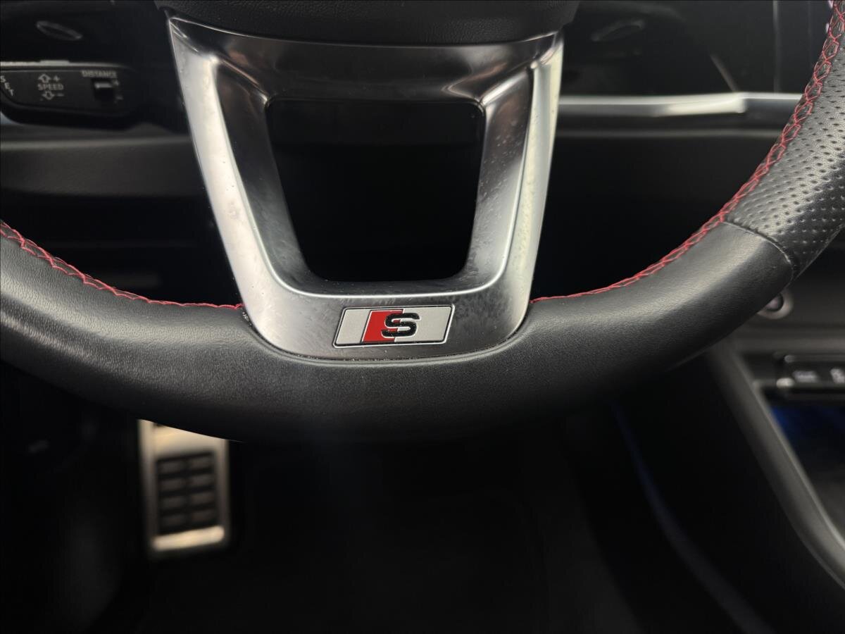 Audi Q3 SUV / Terénní 2,0 l 147 kw