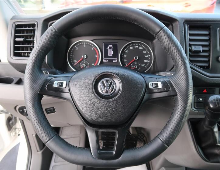 Volkswagen Crafter 15