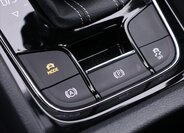 Škoda Karoq SUV / Terénní 2,0 l 140 kw