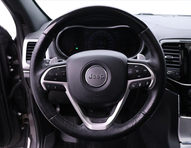 Jeep Grand Cherokee SUV 3,0 l 184 kw