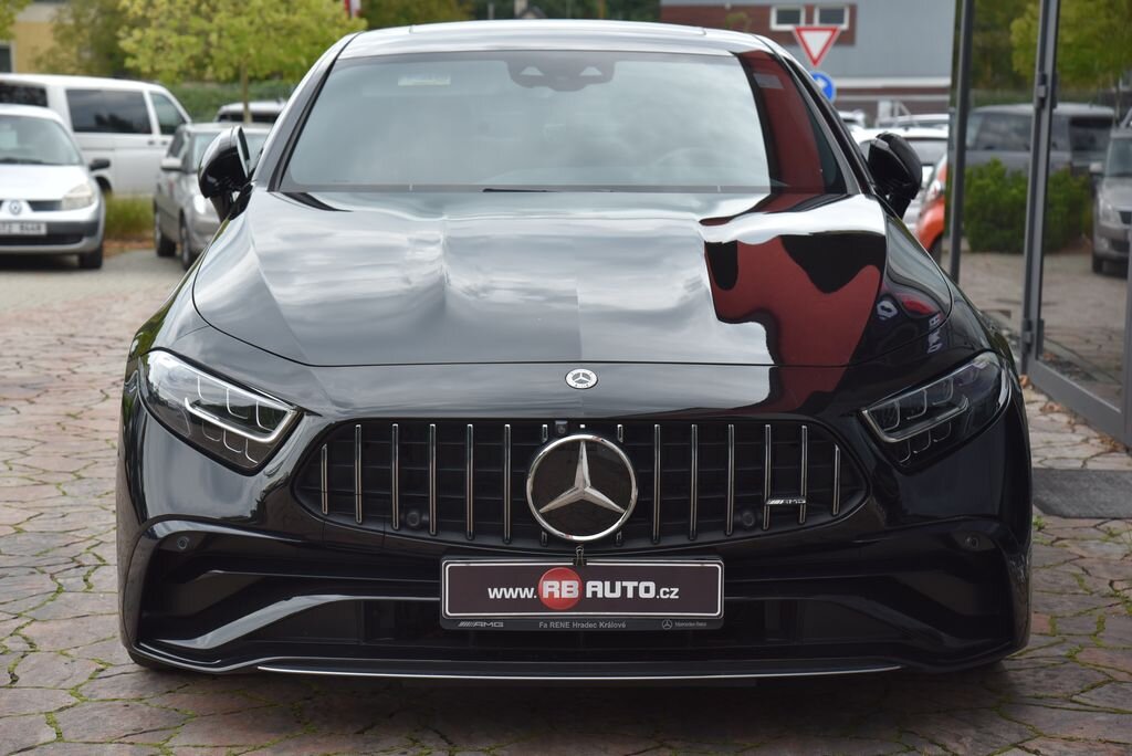 Mercedes-Benz CLS Sedan / Limuzína 3,0 l 320 kw