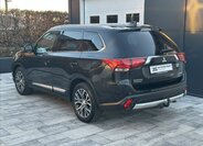 Mitsubishi Outlander SUV / Terénní 2,3 l 110 kw