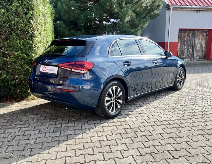 Mercedes-Benz Třídy A Hatchback 2,0 l 110 kw