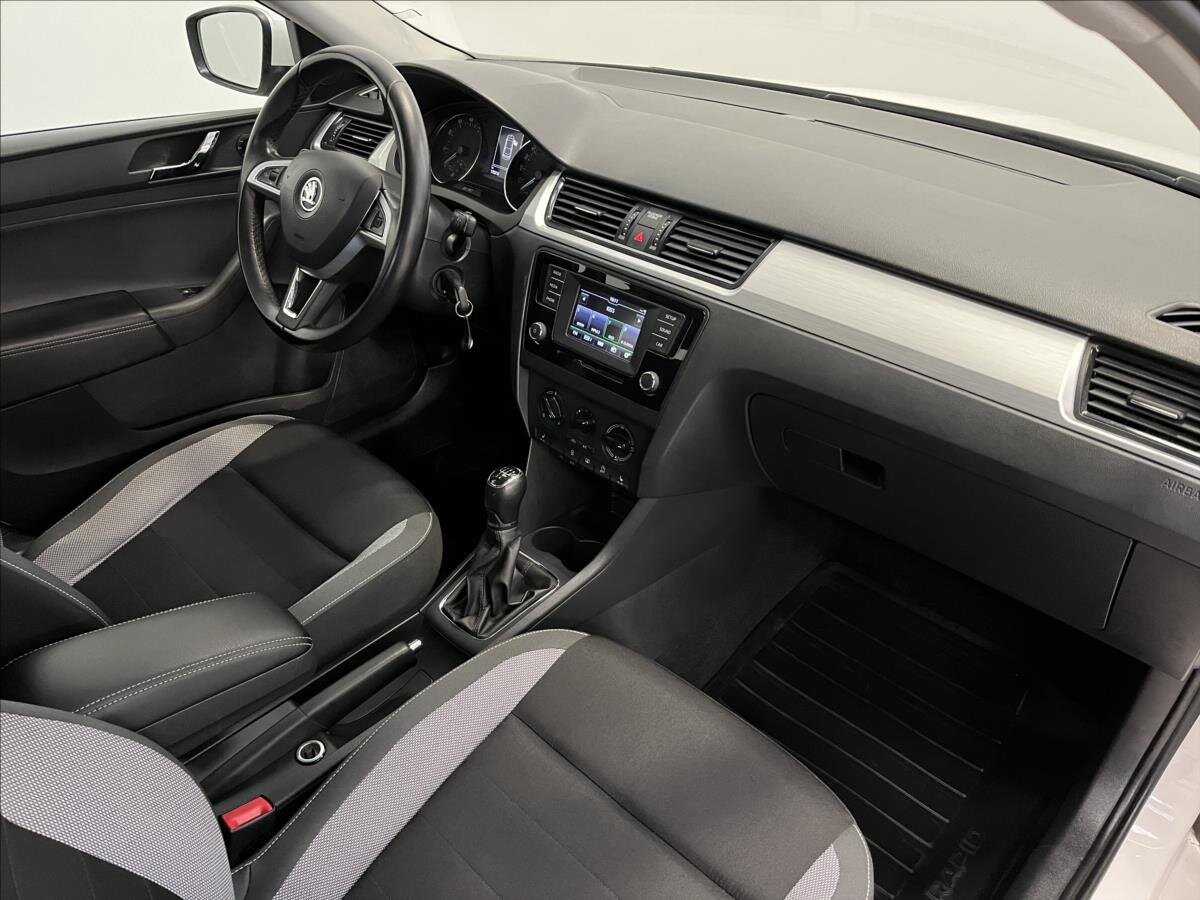 Škoda Rapid Liftback 1,2 l 66 kw