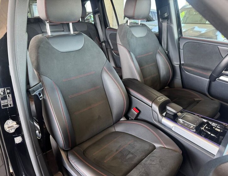 Mercedes-Benz GLB SUV / Terénní 2,0 l 110 kw