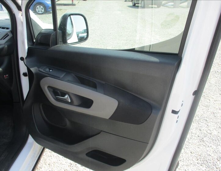 Peugeot Rifter Kombi 1,5 l 96 kw