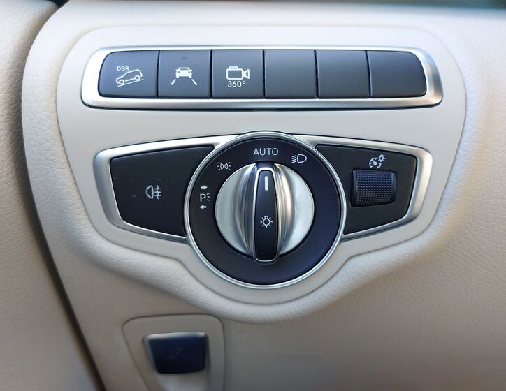 Mercedes-Benz Třídy V 29