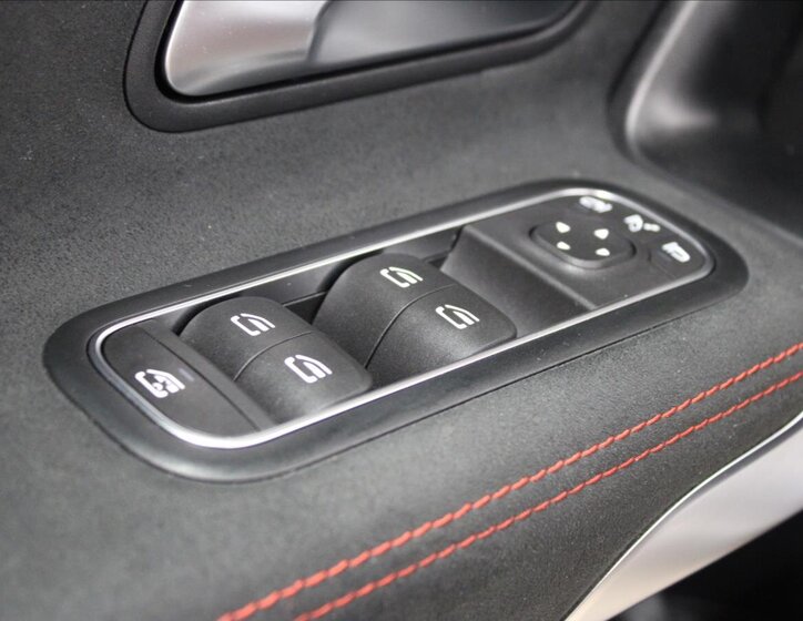 Mercedes-Benz CLA Kombi 2,0 l 140 kw