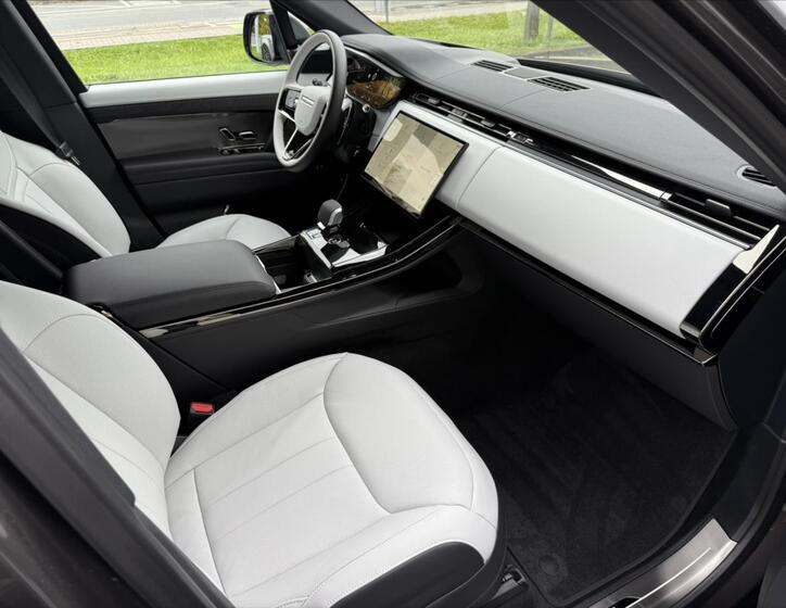 Land Rover Range Rover Sport 26