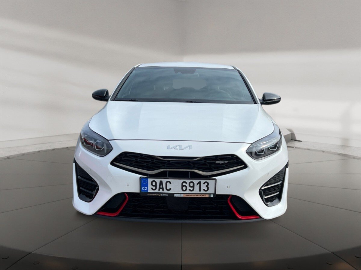 KIA ProCeed Hatchback 1,6 l 150 kw