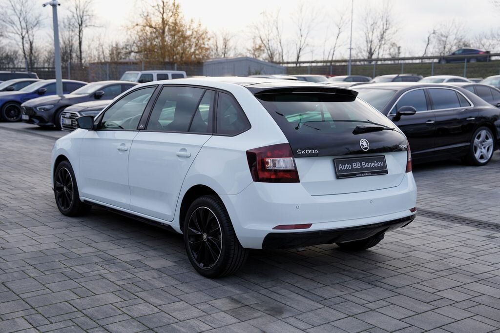 Škoda Rapid
