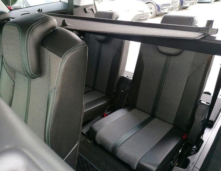 Peugeot 5008 SUV / Terénní 1,5 l 96 kw