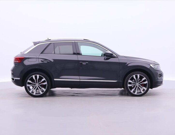 Volkswagen T-Roc 8
