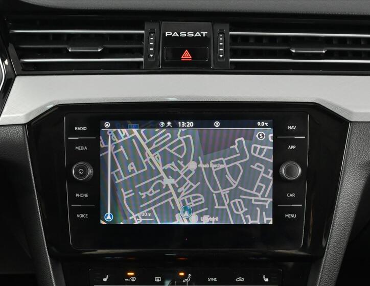 Volkswagen Passat 19