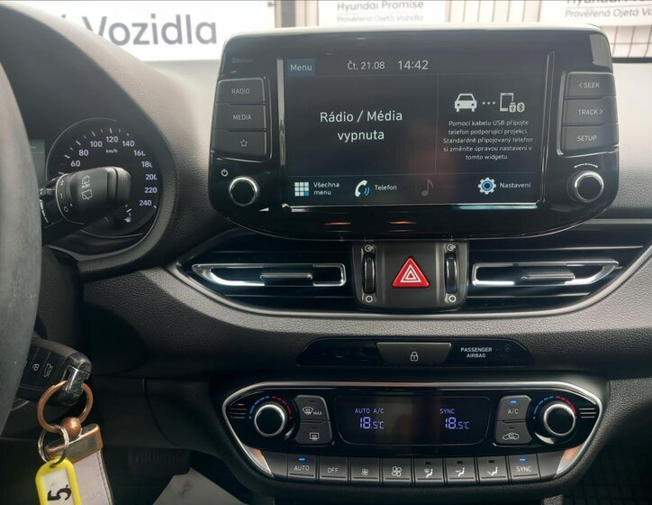 Hyundai i30 Hatchback 998,0 88 kw