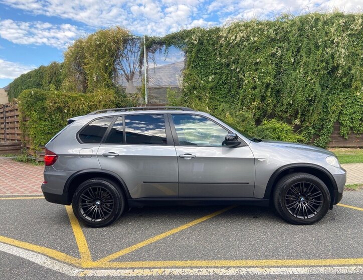 BMW X5 SUV 0,0 0