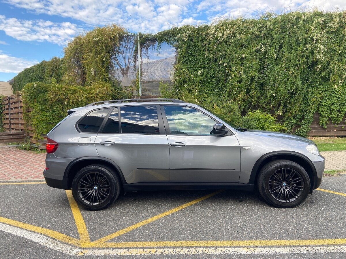 BMW X5 SUV 0,0 0