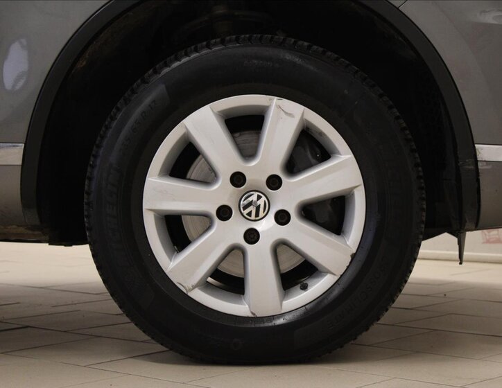 Volkswagen Touareg 32