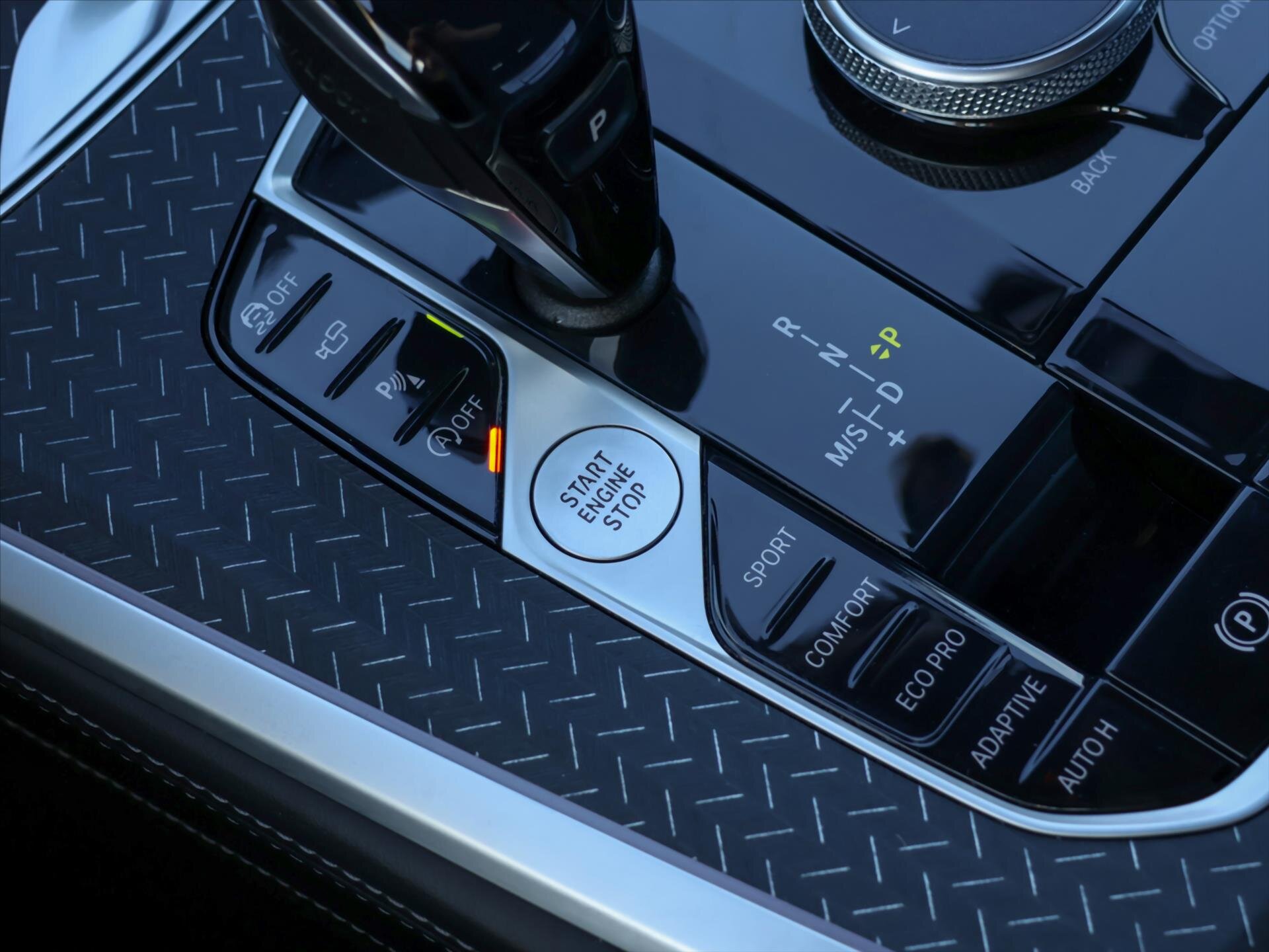 BMW X5 SUV / Terénní 3,0 l 250 kw