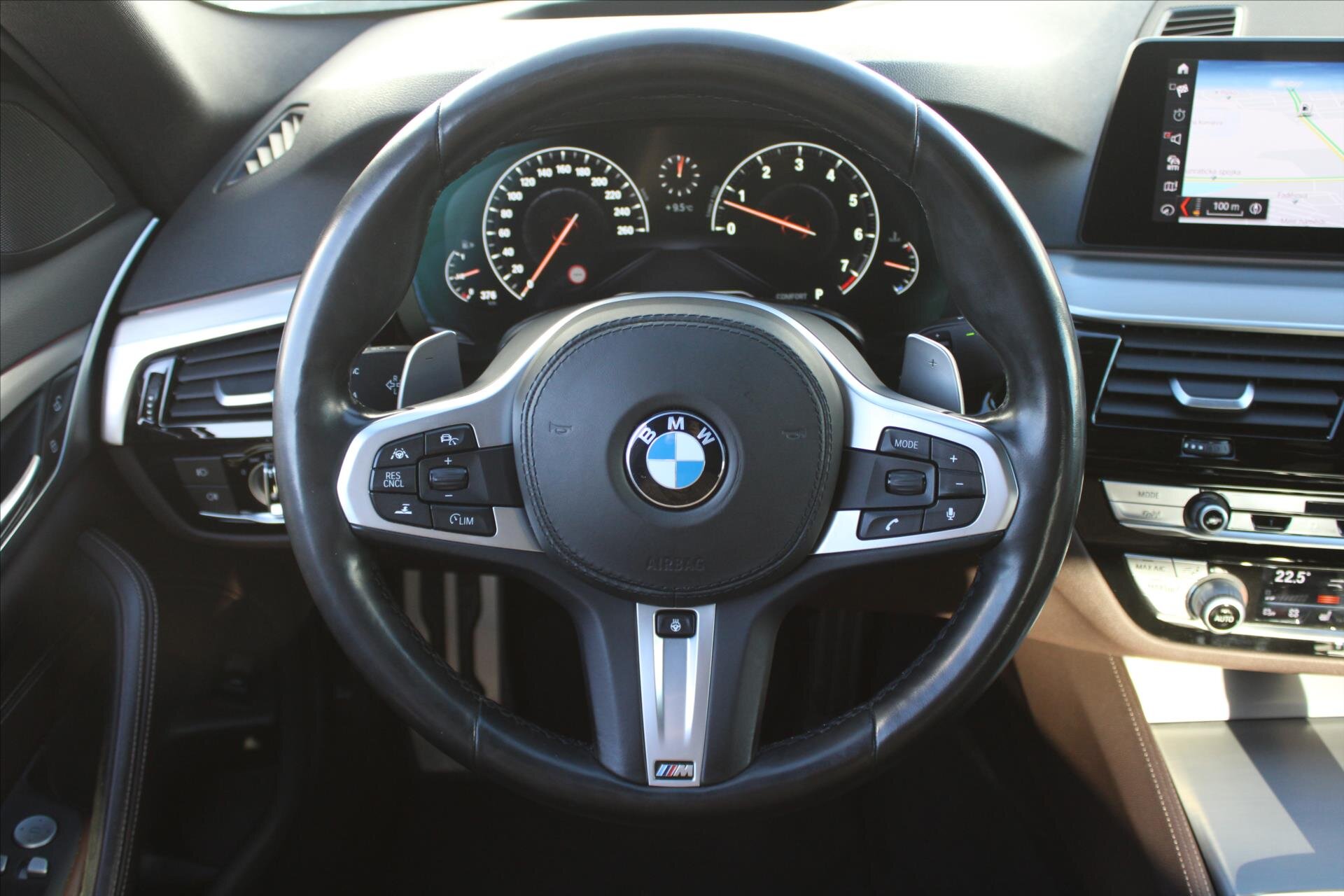 BMW Řada 5 Sedan / Limuzína 3,0 l 250 kw