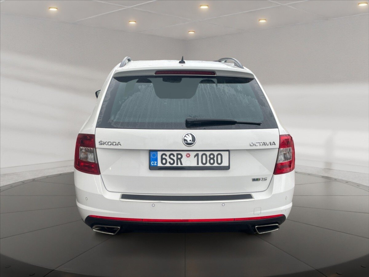 Škoda Octavia Kombi 2,0 l 135 kw