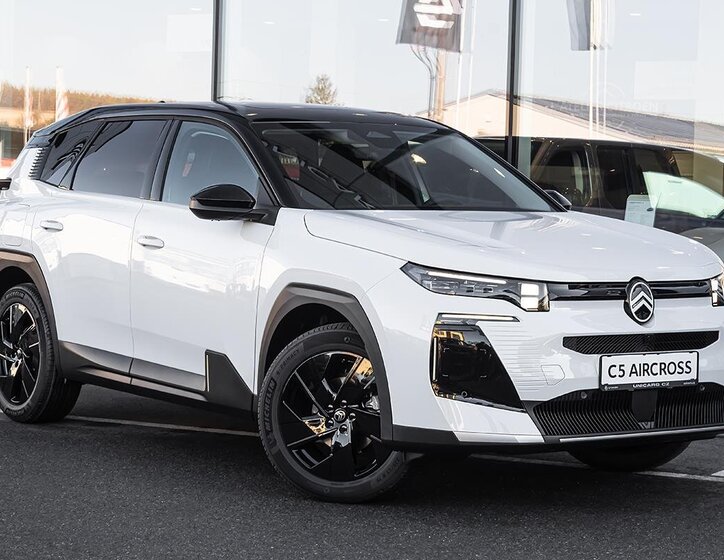 Citroën C5 Aircross SUV / Terénní 1,2 l 107 kw
