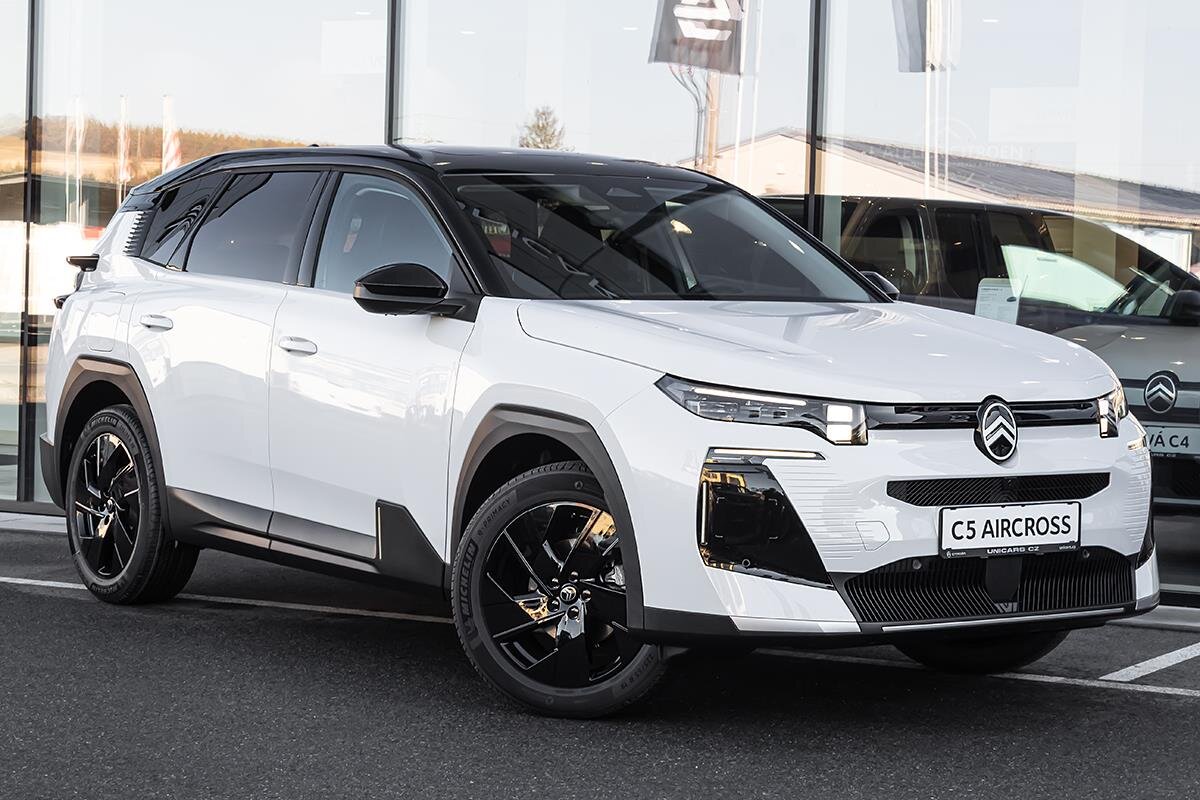 Citroën C5 Aircross SUV / Terénní 1,2 l 107 kw