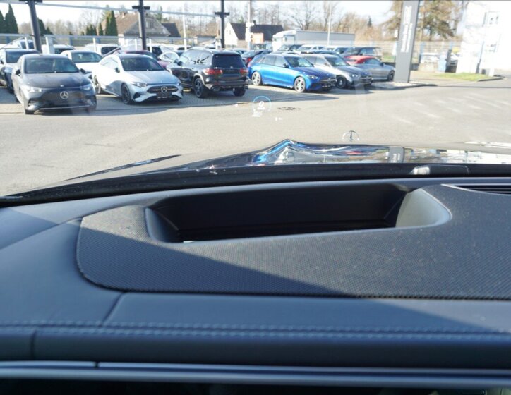 Mercedes-Benz GLS SUV / Terénní 4,0 l 450 kw