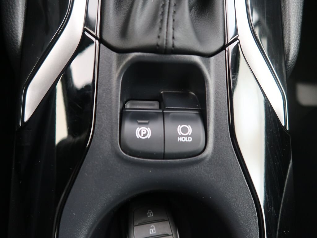 Toyota Corolla Cross Hatchback 2,0 l 112 kw