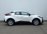 Toyota C-HR CUV / Crossover 1,8 l 0