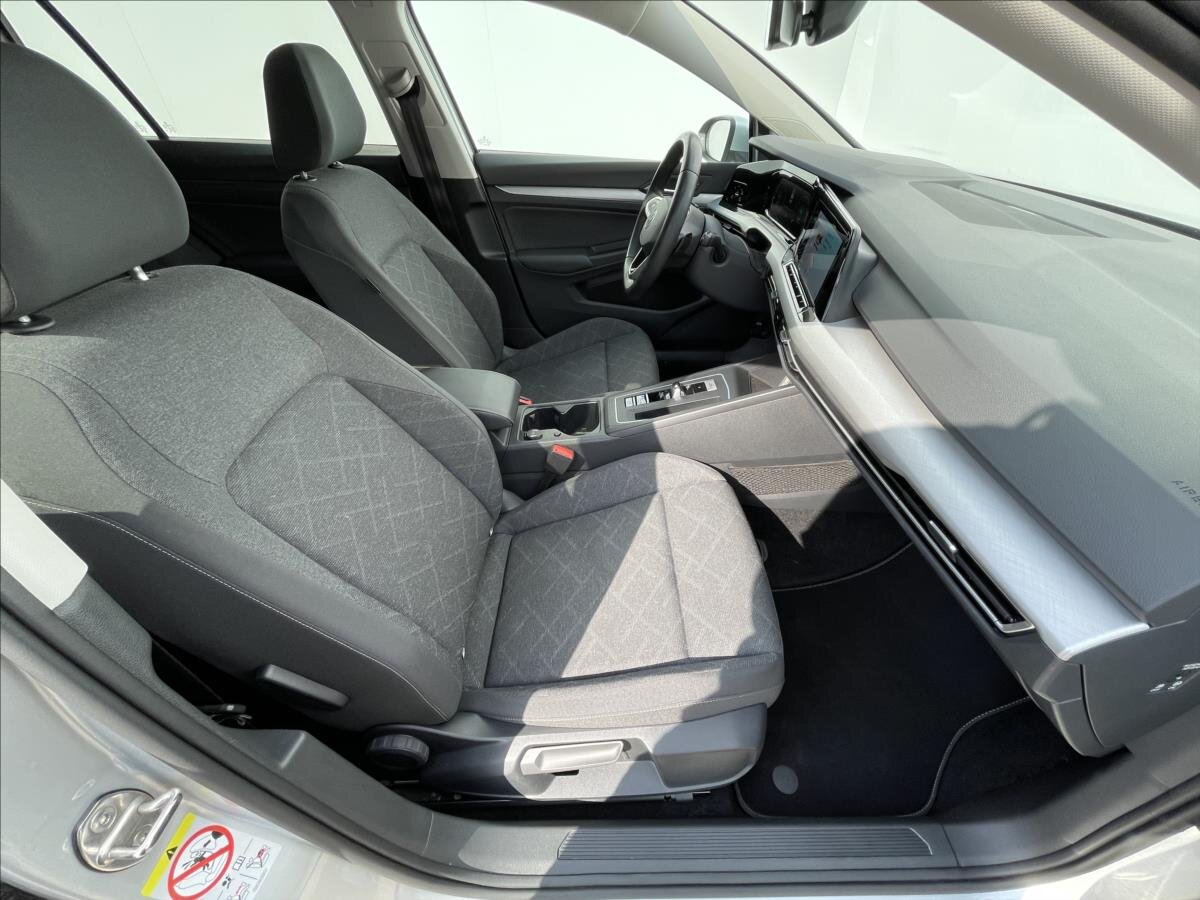 Volkswagen Golf Kombi 1,5 l 110 kw