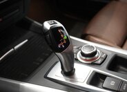 BMW X5 SUV 3,0 l 180 kw