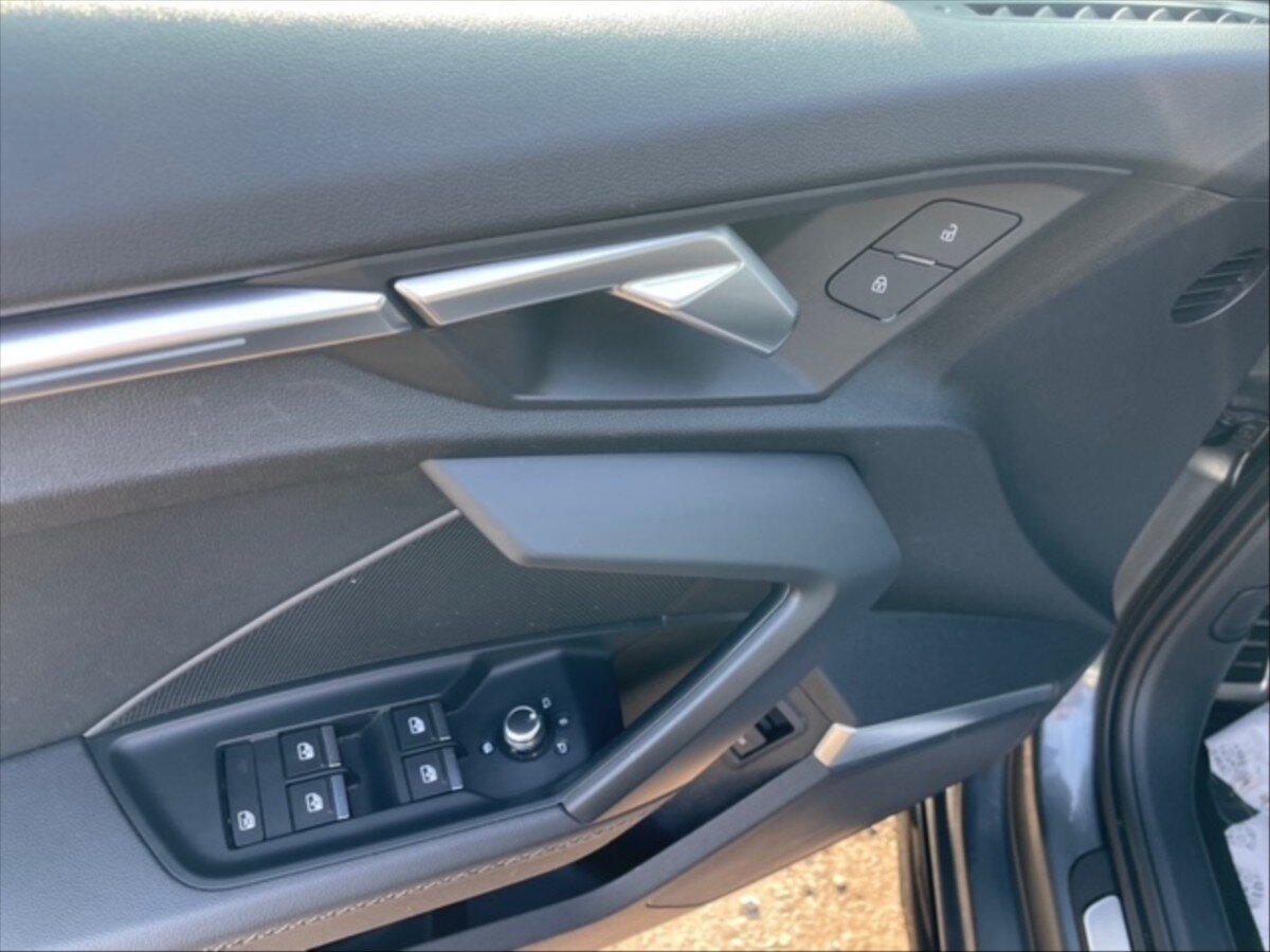 Audi S3 Hatchback 2,0 l 228 kw