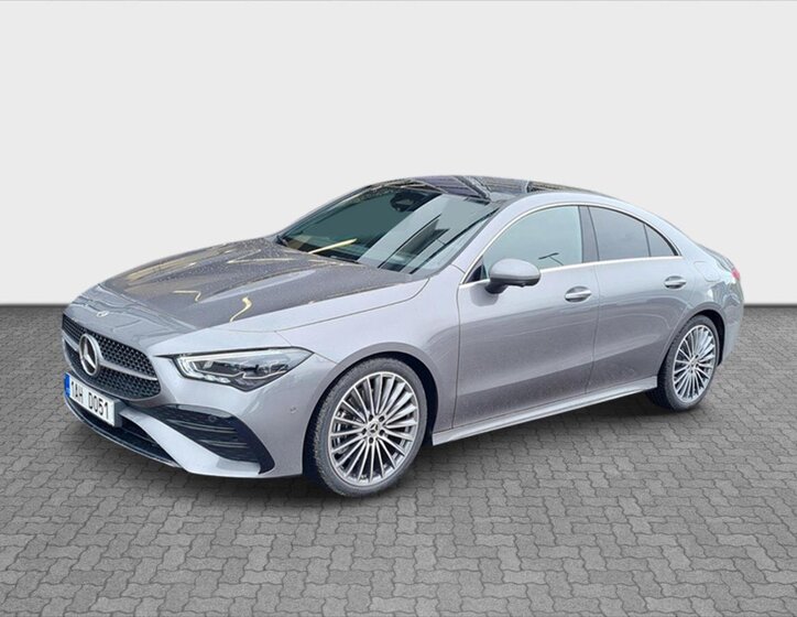 Mercedes-Benz CLA Sedan 2,0 l 110 kw