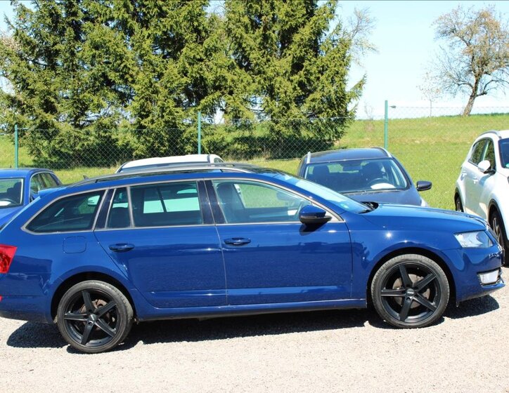 Škoda Octavia Kombi 2,0 l 110 kw