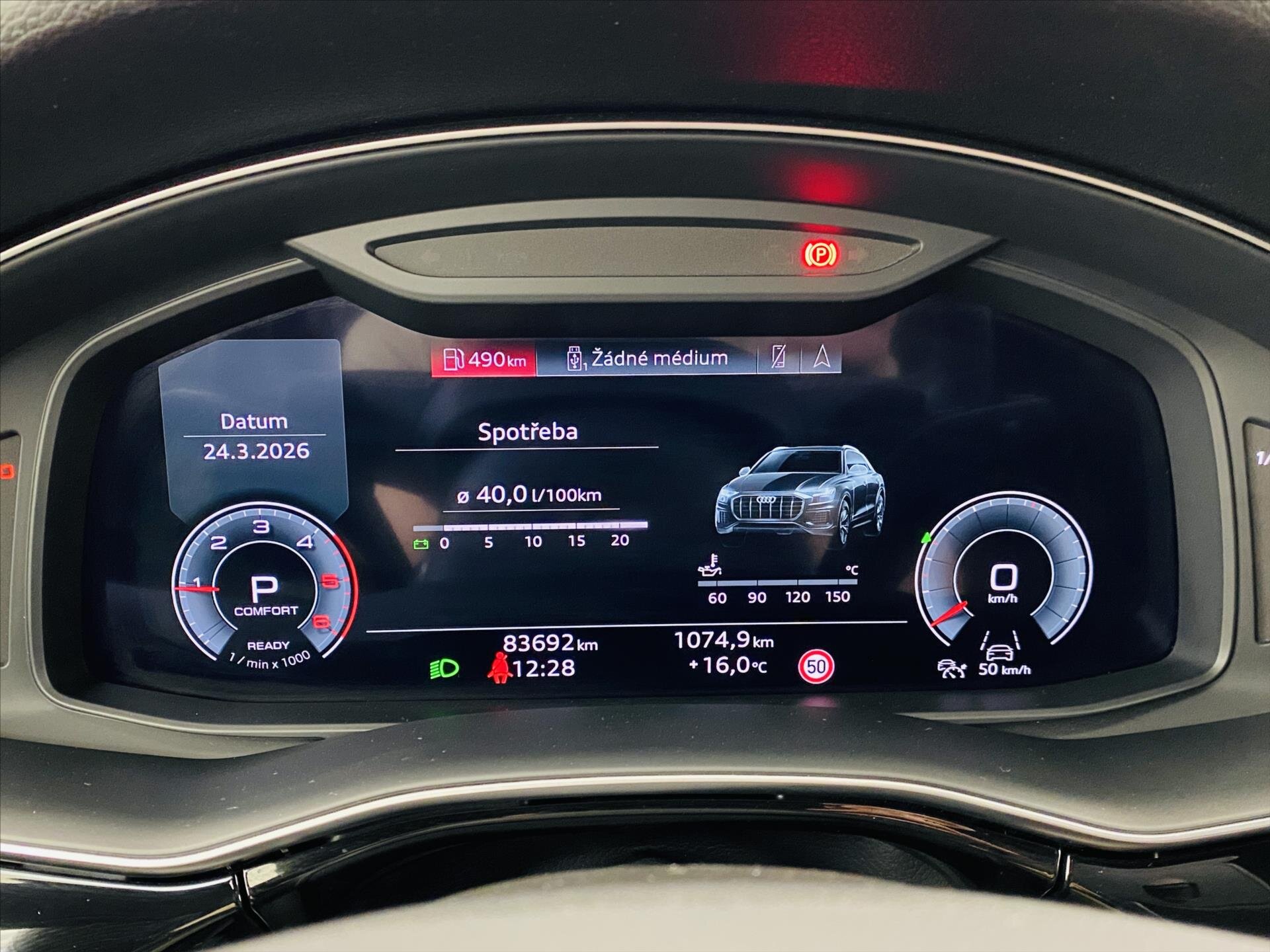 Audi Q8 SUV / Terénní 3,0 l 210 kw