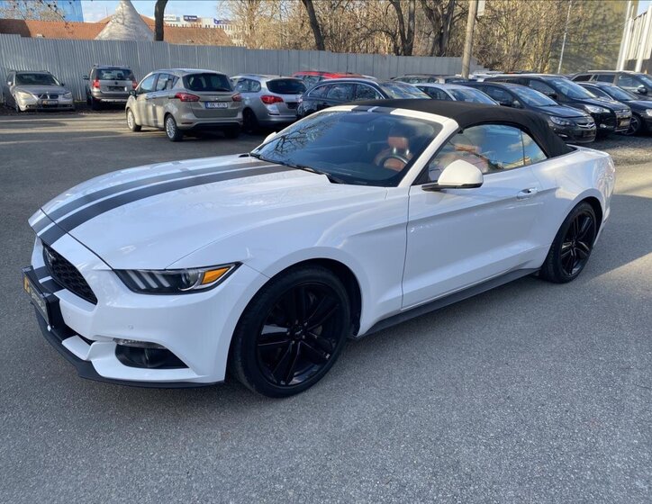 Ford Mustang Kabriolet 2,3 l 233 kw