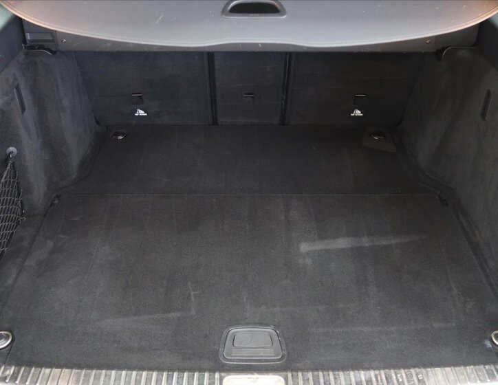 Mercedes-Benz Třídy C Kombi 1,6 l 118 kw